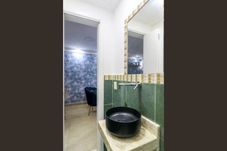 Casa de condomínio à venda com 127m², 3 quartos e 2 vagasLavabo