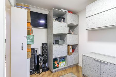 Casa de condomínio à venda com 127m², 3 quartos e 2 vagasQuarto 1