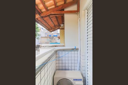 Casa de condomínio à venda com 127m², 3 quartos e 2 vagasVaranda da Suíte