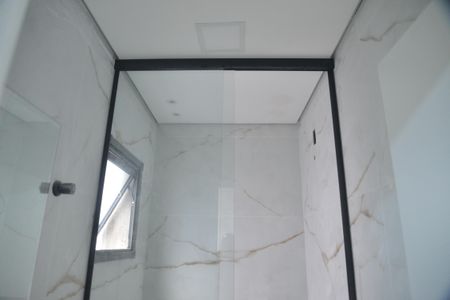 Casa à venda com 160m², 3 quartos e 2 vagasBanheiro da Suíte 1