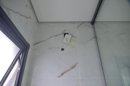 Casa à venda com 160m², 3 quartos e 2 vagasBanheiro da Suíte 2