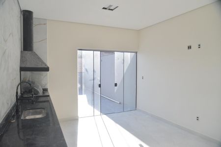 Casa à venda com 160m², 3 quartos e 2 vagasÁrea gourmet