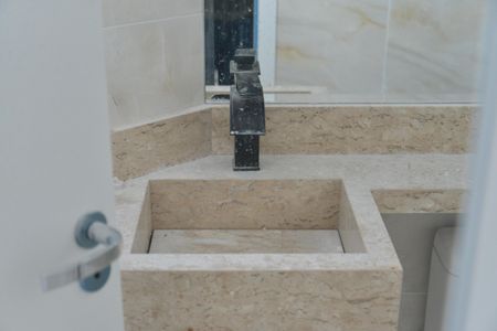 Casa à venda com 160m², 3 quartos e 2 vagasBanheiro da Suíte 3