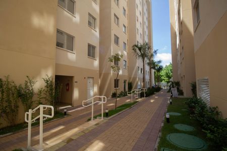 Apartamento à venda com 32m², 2 quartos e sem vagaÁrea comum