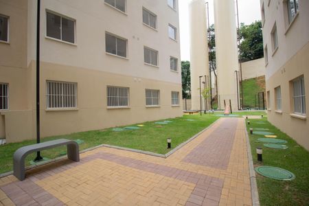 Apartamento à venda com 32m², 2 quartos e sem vagaÁrea comum