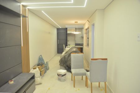 Casa à venda com 160m², 3 quartos e 2 vagasSala