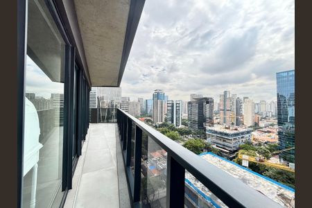 Apartamento para alugar com 176m², 2 quartos e 2 vagasVaranda