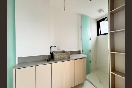 Apartamento para alugar com 176m², 2 quartos e 2 vagasBanheiro da Suíte 2