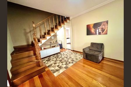 Casa à venda com 392m², 4 quartos e 2 vagas