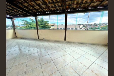 Casa à venda com 392m², 4 quartos e 2 vagas