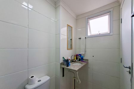 Apartamento para alugar com 75m², 2 quartos e 1 vaga Apartamento para alugar com 75m², 2 quartos e 1 vagaBanheiro da Suíte