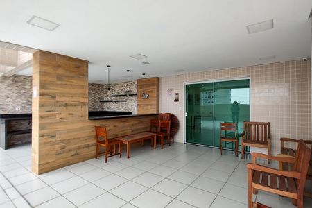 Apartamento para alugar com 75m², 2 quartos e 1 vaga Apartamento para alugar com 75m², 2 quartos e 1 vagaÁrea comum - Churrasqueira