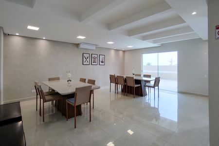 Apartamento para alugar com 75m², 2 quartos e 1 vaga Apartamento para alugar com 75m², 2 quartos e 1 vagaÁrea comum - Salão de festas
