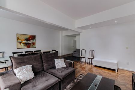 Apartamento à venda com 215m², 4 quartos e 1 vaga Apartamento à venda com 215m², 4 quartos e 1 vagaSala
