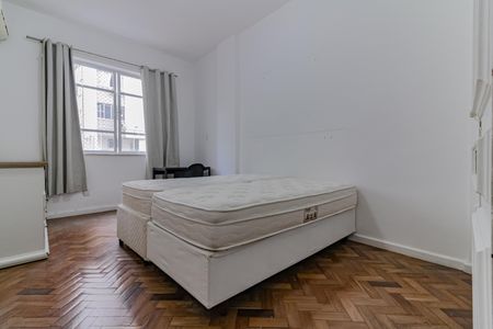 Apartamento à venda com 215m², 4 quartos e 1 vaga Apartamento à venda com 215m², 4 quartos e 1 vagaQuarto 4