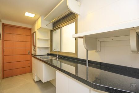 Apartamento à venda com 126m², 3 quartos e 2 vagasÁrea de Serviço