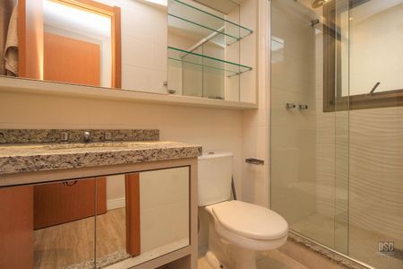 Apartamento à venda com 126m², 3 quartos e 2 vagasBanheiro da Suíte 1