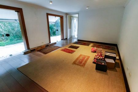 Casa para alugar com 370m², 4 quartos e 2 vagasSala 1