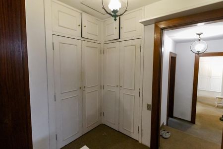 Casa para alugar com 370m², 4 quartos e 2 vagasCorredor