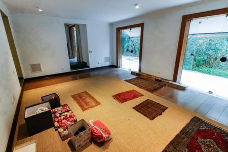 Casa para alugar com 370m², 4 quartos e 2 vagasSala 1