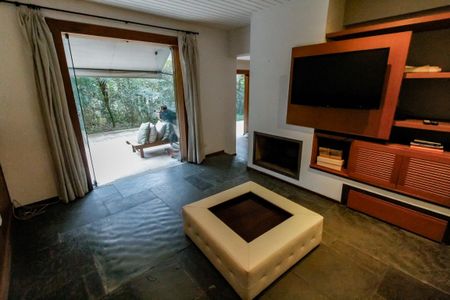 Casa para alugar com 370m², 4 quartos e 2 vagasSala 2