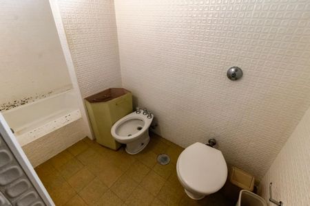 Casa para alugar com 370m², 4 quartos e 2 vagasBanheiro da Suíte 2