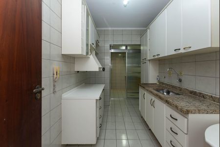 Apartamento à venda com 94m², 2 quartos e 1 vagaCozinha