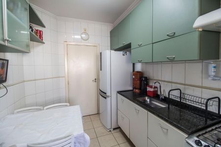 Apartamento à venda com 96m², 3 quartos e 2 vagasCozinha