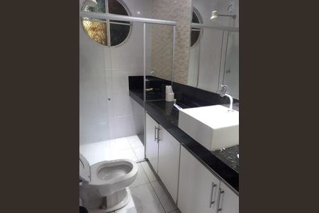 Casa à venda com 400m², 5 quartos e 6 vagasBanheiro