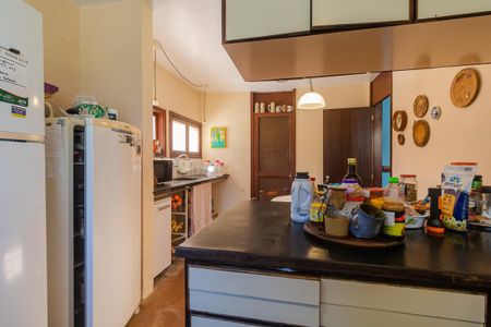 Casa de condomínio à venda com 400m², 4 quartos e 3 vagasCozinha