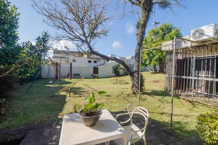 Casa de condomínio à venda com 400m², 4 quartos e 3 vagasÁrea comum