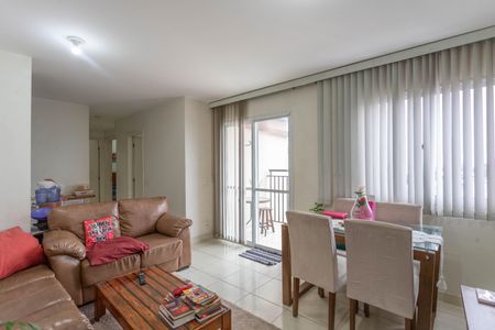 Apartamento à venda com 64m², 3 quartos e 2 vagas Apartamento à venda com 64m², 3 quartos e 2 vagasSala