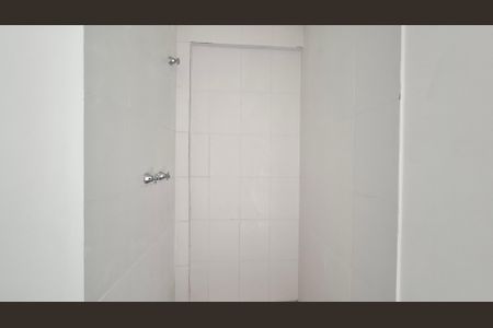 Apartamento à venda com 36m², 1 quarto e sem vagaBanheiro Social