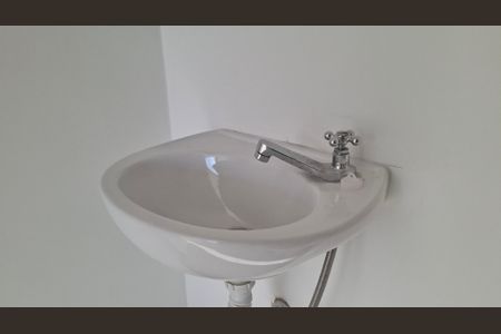 Apartamento à venda com 36m², 1 quarto e sem vagaBanheiro Social