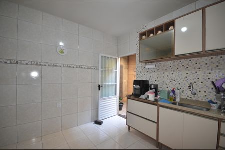 Casa para alugar com 120m², 2 quartos e 1 vagaCozinha