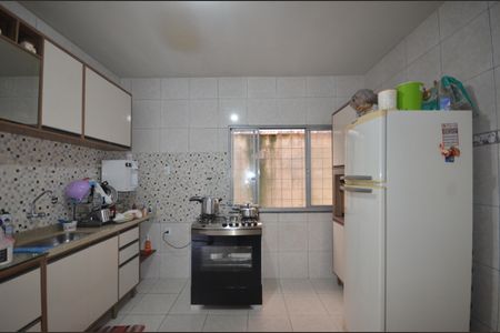 Casa para alugar com 120m², 2 quartos e 1 vagaCozinha