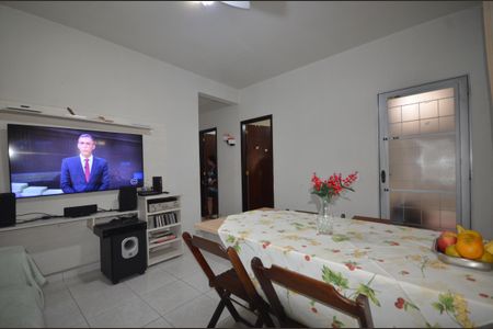 Sala de casa para alugar com 2 quartos, 120m² em Campo Grande, Rio de Janeiro