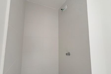 Apartamento para alugar com 32m², 2 quartos e sem vaga Apartamento para alugar com 32m², 2 quartos e sem vagaBanheiro
