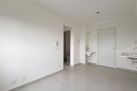 Apartamento para alugar com 32m², 2 quartos e sem vaga Apartamento para alugar com 32m², 2 quartos e sem vagaSala/Cozinha