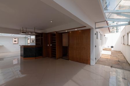 Apartamento à venda com 283m², 4 quartos e 4 vagas Apartamento à venda com 283m², 4 quartos e 4 vagasCobertura