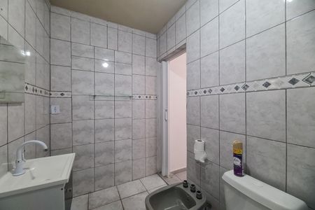 Casa para alugar com 65m², 1 quarto e sem vaga Casa para alugar com 65m², 1 quarto e sem vagaBanheiro