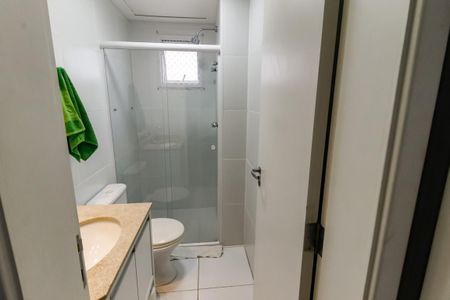 Apartamento à venda com 75m², 2 quartos e 1 vagaBanheiro Social