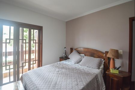 Casa à venda com 297m², 3 quartos e 5 vagasSuíte 2