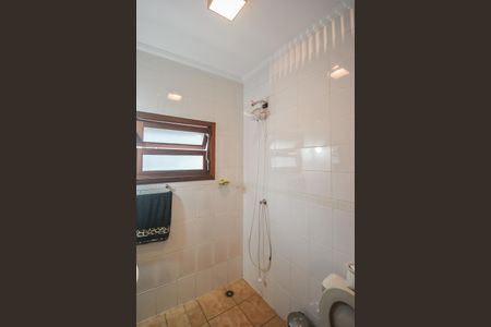 Casa à venda com 297m², 3 quartos e 5 vagasBanheiro de serviço