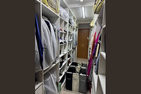 Apartamento à venda com 83m², 2 quartos e 2 vagasQuarto