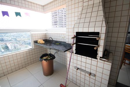 Apartamento para alugar com 85m², 2 quartos e 1 vagaÁrea comum - Salão de festas