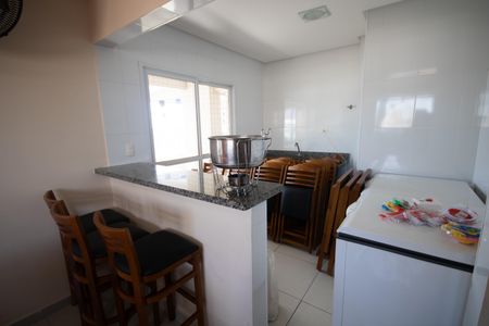 Apartamento para alugar com 85m², 2 quartos e 1 vagaÁrea comum - Salão de festas