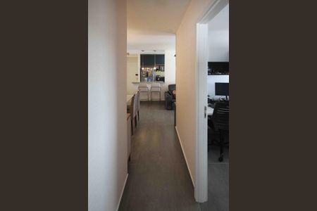 Apartamento à venda com 87m², 3 quartos e 2 vagasCorredor