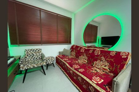 Apartamento para alugar com 32m², 2 quartos e sem vaga Apartamento para alugar com 32m², 2 quartos e sem vagaSala