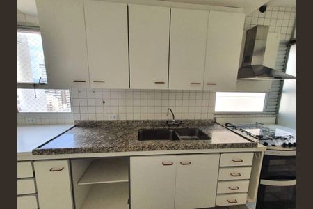 Apartamento à venda com 170m², 3 quartos e 3 vagas Apartamento à venda com 170m², 3 quartos e 3 vagasCozinha
